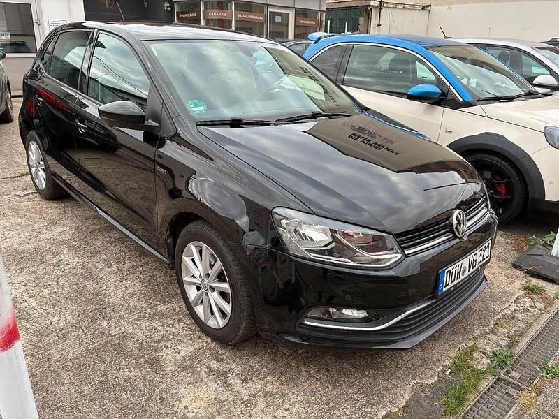 Schwarz Gebraucht 2015 VW Polo LOUNGE Kleinwagen | 5.600 € (Superpreis) - Bild 1/4