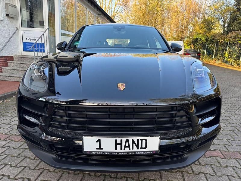 Gebraucht Porsche Macan 245 PS (180 kW) 2020 Schwarz SUV
