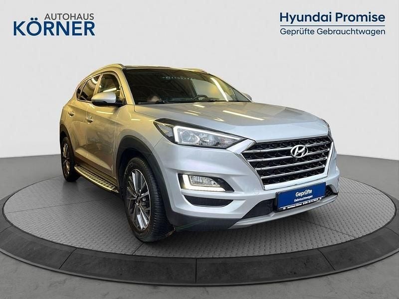 Silber Gebraucht 2020 Hyundai Tucson Advantage SUV | 19.900 € (Superpreis) - Bild 1/4