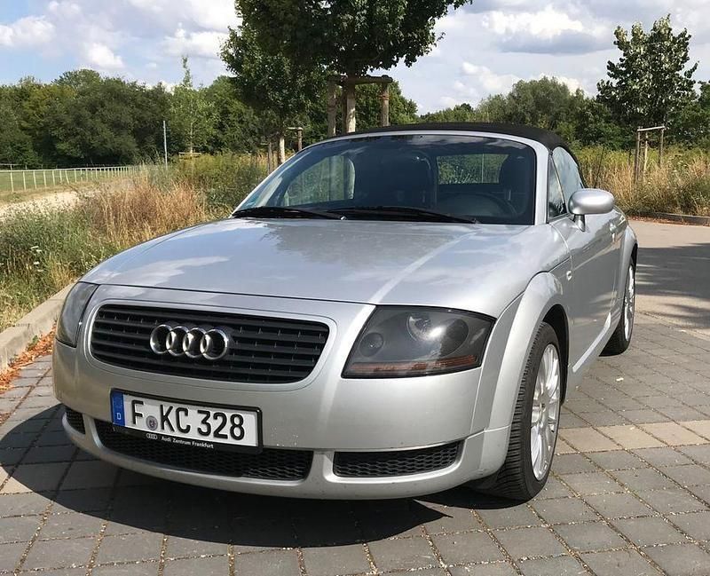 Silber Gebraucht 2000 Audi TT Basis Cabrio | 4.150 € (Teuer) - Bild 1/4
