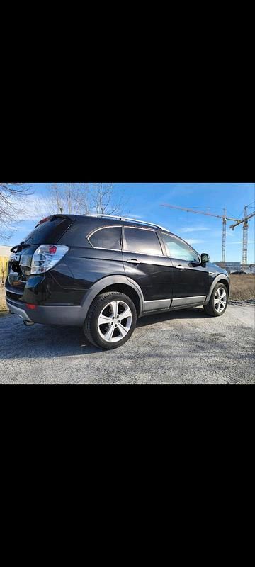 Gebraucht Chevrolet Captiva 184 PS (135 kW) 2011 Schwarz SUV