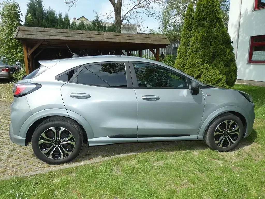 Second-hand Ford Puma ST-Line 125 CP (91 kW) 2021 Argintiu SUV