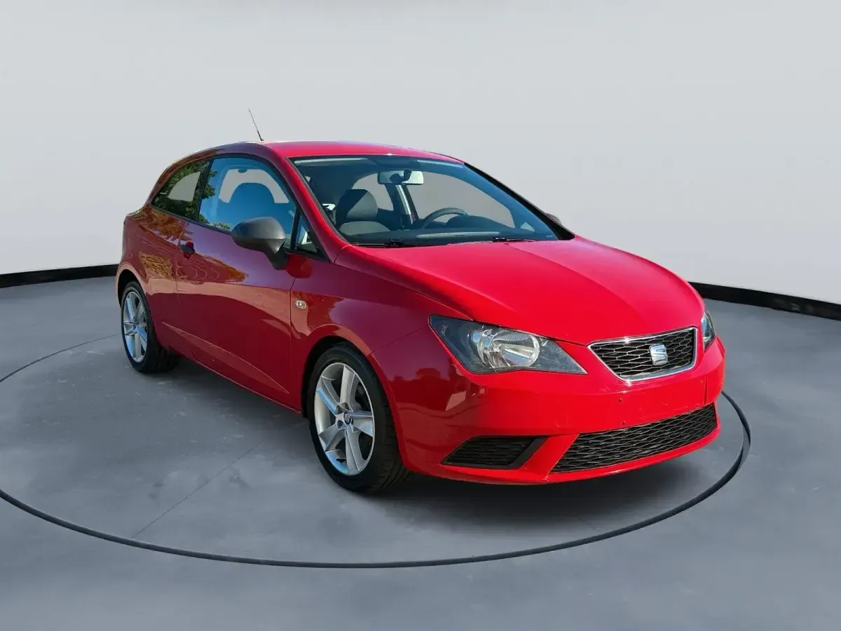 Gebraucht Seat Ibiza SC Reference 69 PS (50 kW) 2014 Rot Kleinwagen