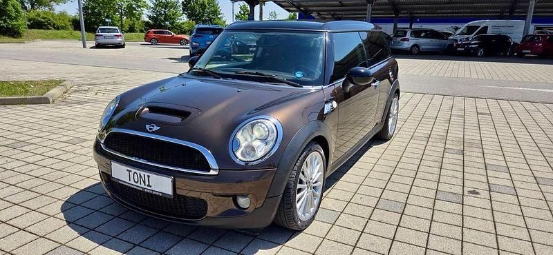 Braun Gebraucht 2010 Mini Cooper S Clubman Kombi | 4.990 € (Teuer) - Bild 1/4