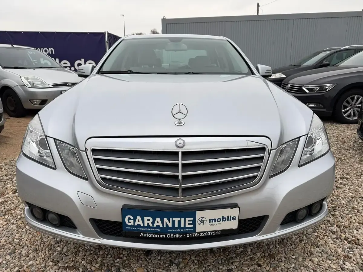 Occasion Mercedes E200 184 ch (135 kW) 2011 Argent Berline