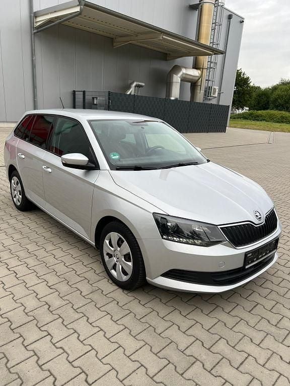 Gebraucht Skoda Fabia Ambition 90 PS (66 kW) 2017 Silber Kombi