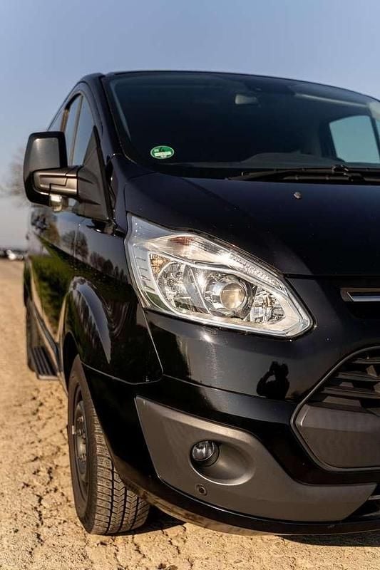 Occasion Ford Tourneo Titanium 131 ch (96 kW) 2017 Noir Van