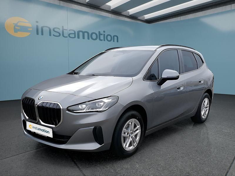 Grau Neu 2025 BMW 218 Active Tourer Van / Kleinbus | 38.249 € - Bild 1/4