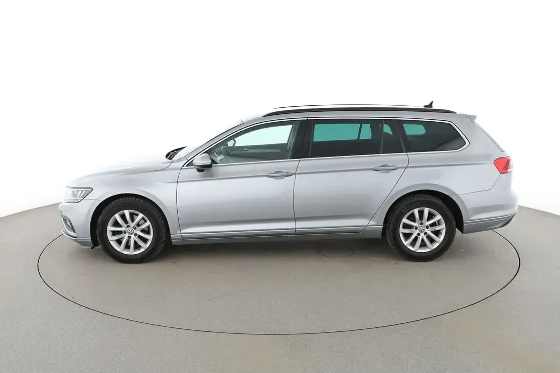 Gebraucht VW Passat Business 150 PS (110 kW) 2019 Grau Kombi