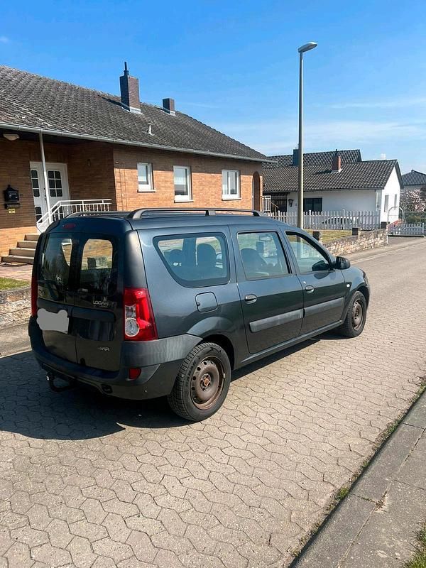 Gebraucht Dacia Logan 90 PS (66 kW) 2009 Schwarz Kombi