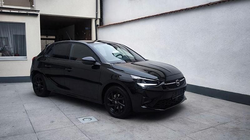 Schwarz Gebraucht 2022 Opel Corsa GS Line Kombi | 15.690 € (Guter Preis) - Bild 1/4