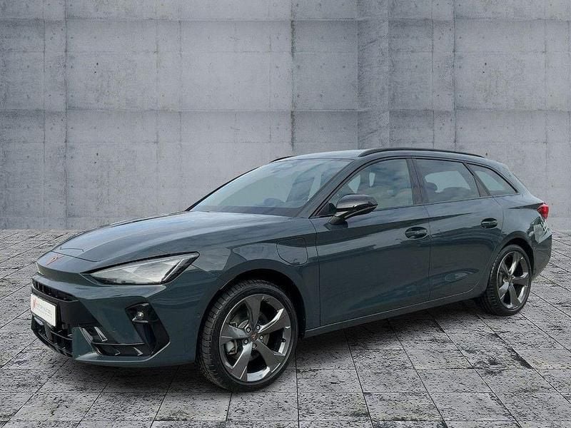 Neu Cupra Leon 204 PS (150 kW) 2026 Blau Limousine