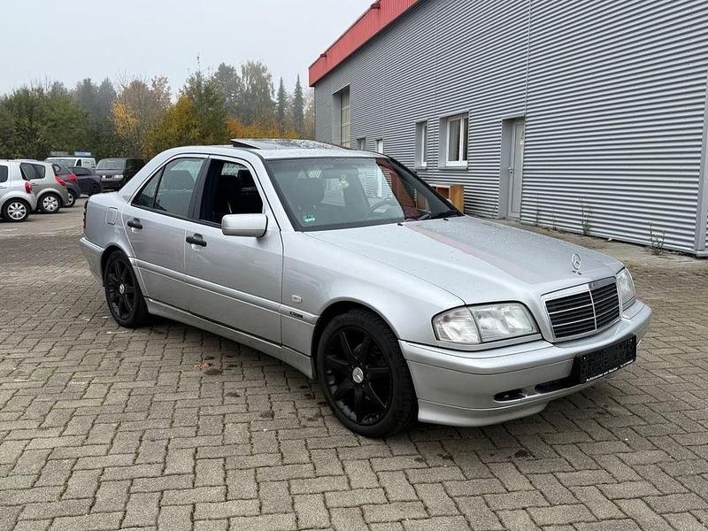 Gebraucht Mercedes C240 170 PS (125 kW) 1998 Silber Limousine