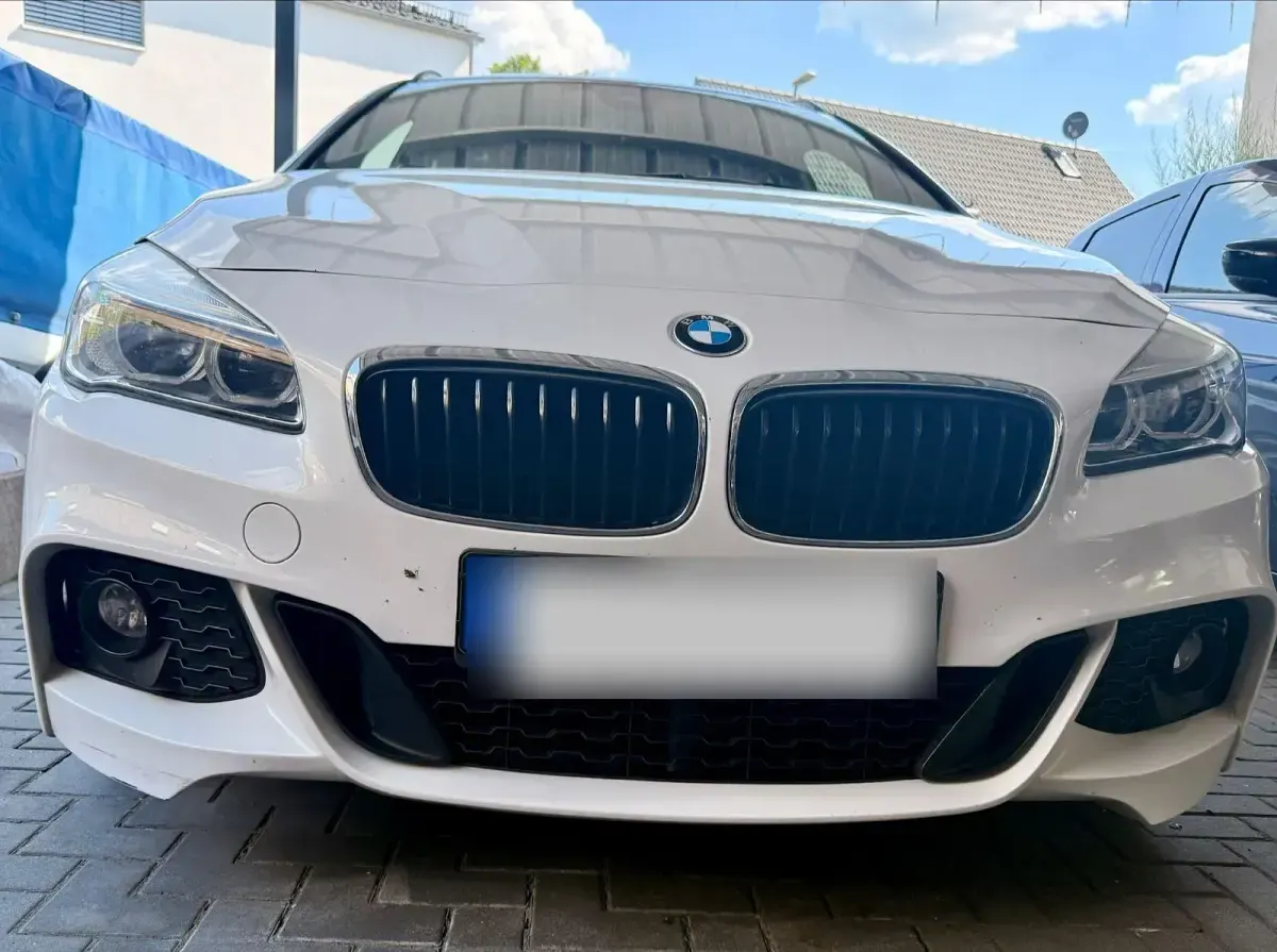Gebraucht BMW 220 Gran Tourer M Sport 190 PS (139 kW) 2015 Weiß Van / Kleinbus