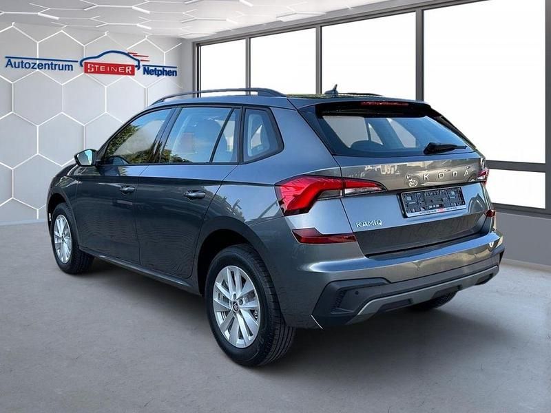 Neu Skoda Kamiq Selection 116 PS (85 kW) 2026 Grau SUV