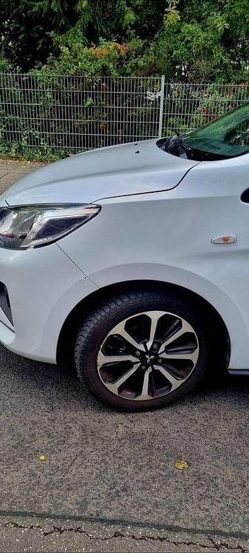 Gebraucht Mitsubishi Space Star Spirit+ 71 PS (52 kW) 2021 Weiß Limousine