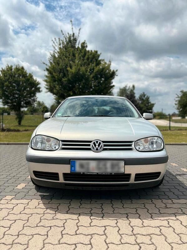 Gebraucht 1999 VW Golf IV Kleinwagen | 700 € (Superpreis) - Bild 1/4