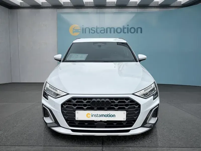 Gebraucht Audi A3 150 PS (110 kW) 2025 Weiß Kleinwagen