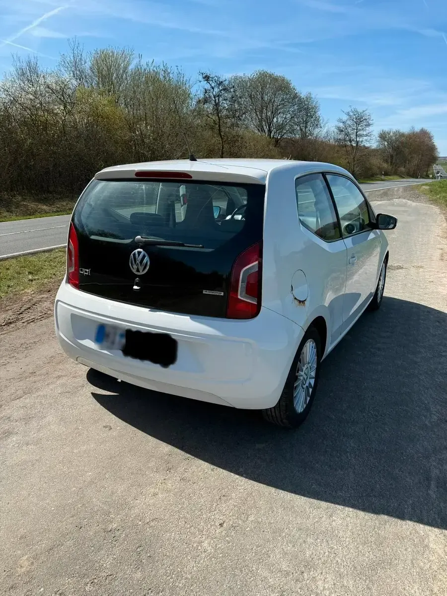 Gebraucht VW up! 60 PS (44 kW) 2012 Weiß Kleinwagen