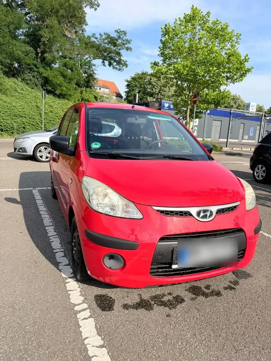 Gebraucht Hyundai i10 66 PS (48 kW) 2009 Rot Kleinwagen