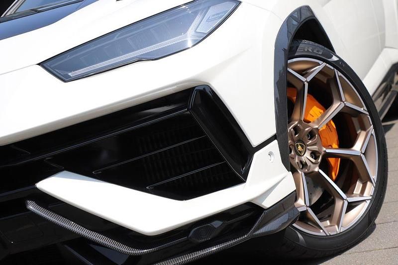 Grau Neu 2025 Lamborghini Urus SUV | 344.950 € (Guter Preis) - Bild 1/4