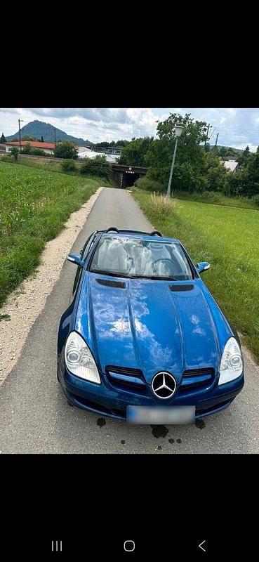 Gebraucht Mercedes SLK280 231 PS (169 kW) 2005 Blau Cabrio