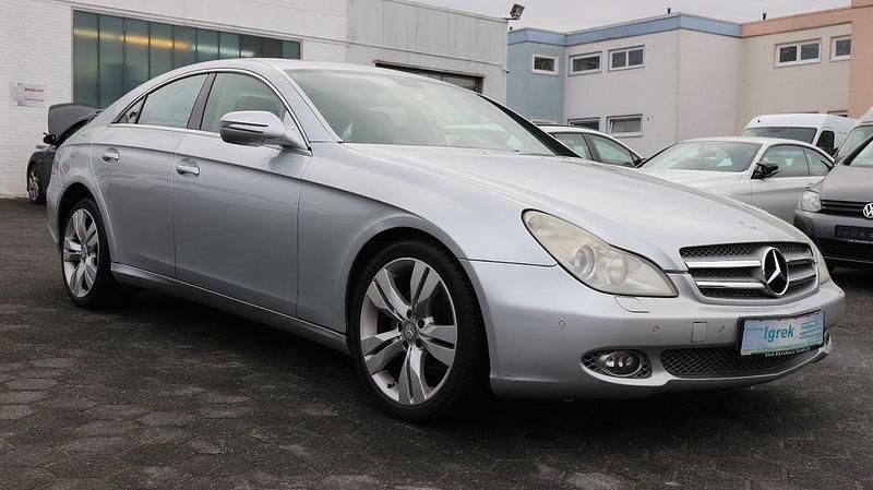 Gebraucht Mercedes CLS320 224 PS (164 kW) 2008 Silber Limousine