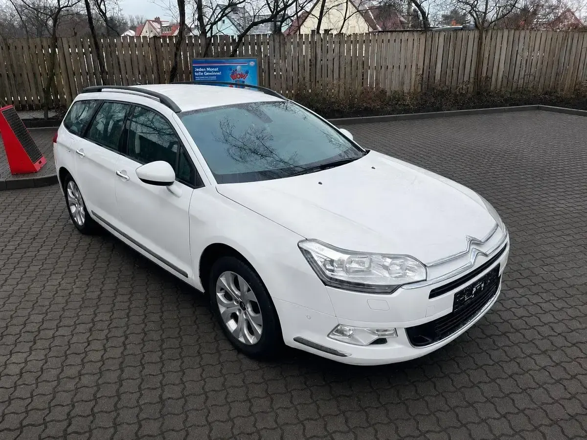 Gebraucht Citroën C5 114 PS (83 kW) 2012 Weiß Kombi
