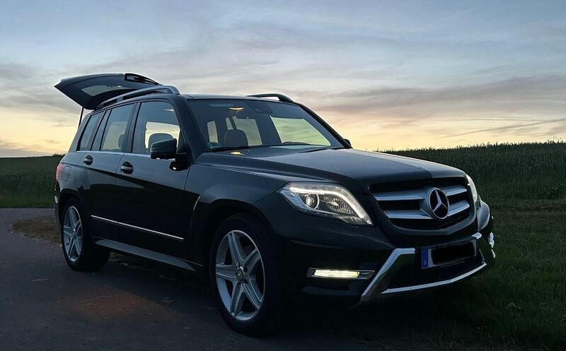 Schwarz Gebraucht 2014 Mercedes GLK220 AMG SUV | 19.950 € (Guter Preis) - Bild 1/4