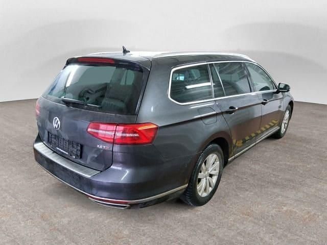 Gebraucht VW Passat Highline 190 PS (139 kW) 2017 Grau Kombi