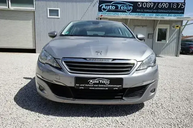 Gebraucht Peugeot 308 Active 116 PS (85 kW) 2013 Grau Limousine