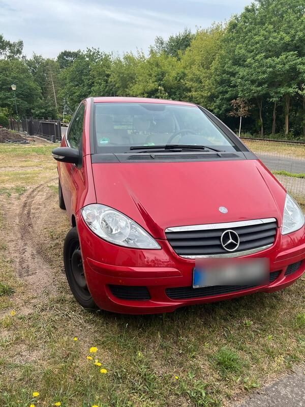 Rot Gebraucht 2006 Mercedes A200 Kleinwagen | 2.500 € (Fairer Preis) - Bild 1/4
