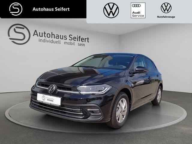 Gebraucht VW Polo Style 95 PS (69 kW) 2025 Schwarz Limousine