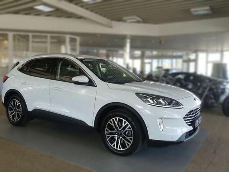 Gebraucht Ford Kuga Titanium 224 PS (164 kW) 2021 Weiß SUV