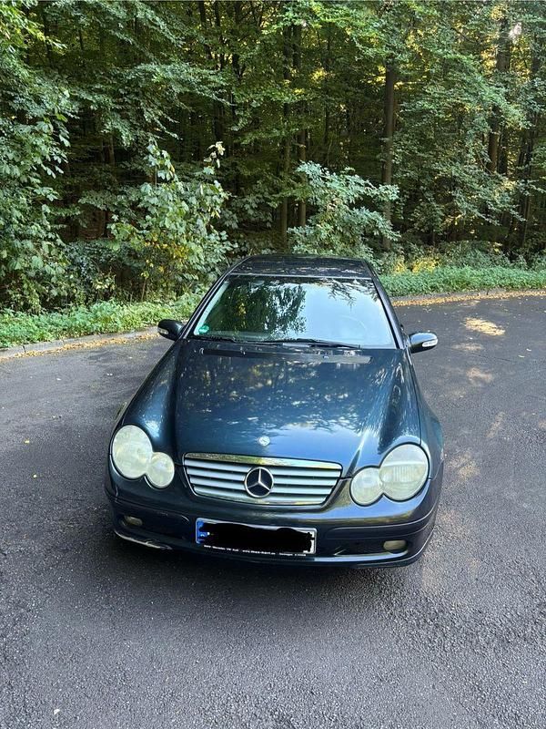 Gebraucht Mercedes 200 163 PS (119 kW) 2001 Blau Coupé