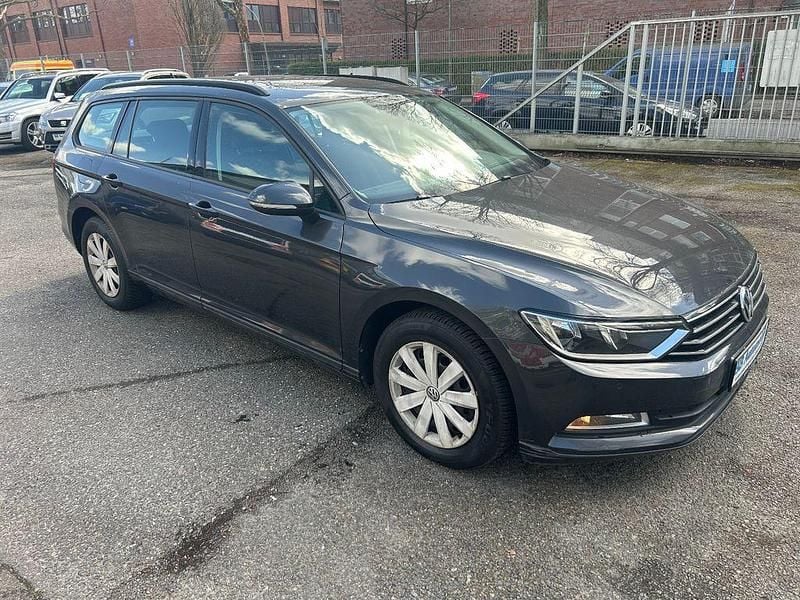 Second-hand VW Passat 150 CP (110 kW) 2019 Gri Break