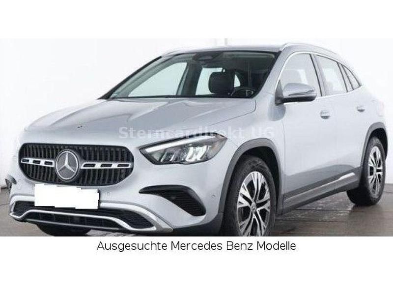 High tech silber (metallic) Gebraucht 2024 Mercedes GLA220 SUV | 41.890 € (Guter Preis) - Bild 1/4