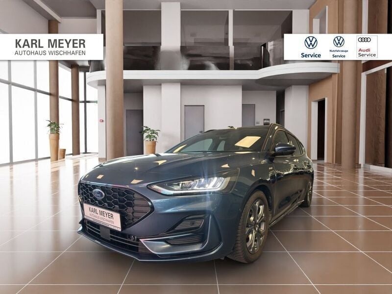 Blau Gebraucht 2024 Ford Focus ST-Line Limousine | 24.980 € (Fairer Preis) - Bild 1/4