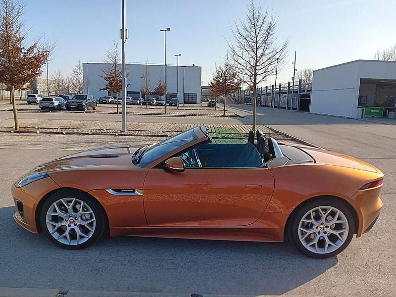 Gebraucht Jaguar F-Type R-Dynamic 300 PS (220 kW) 2019 Cabrio