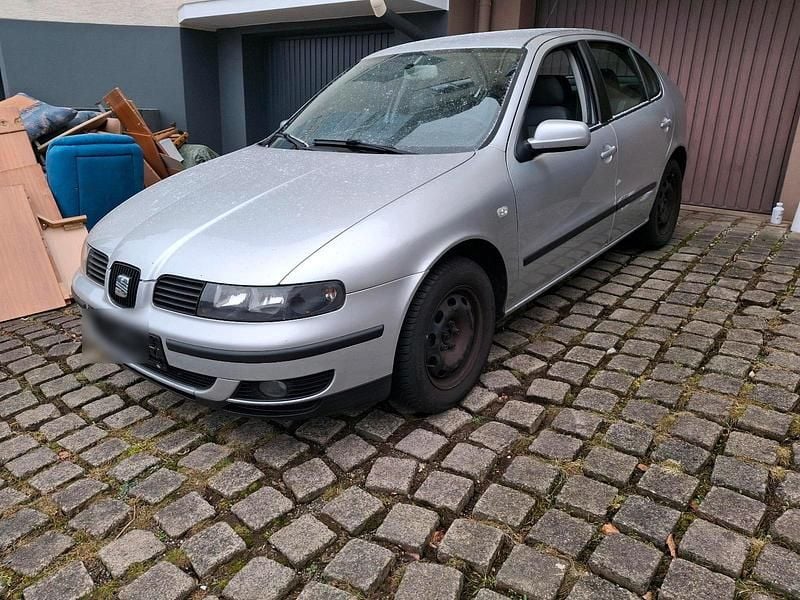 Gebraucht Seat Leon 105 PS (77 kW) 2001 Silber Kleinwagen