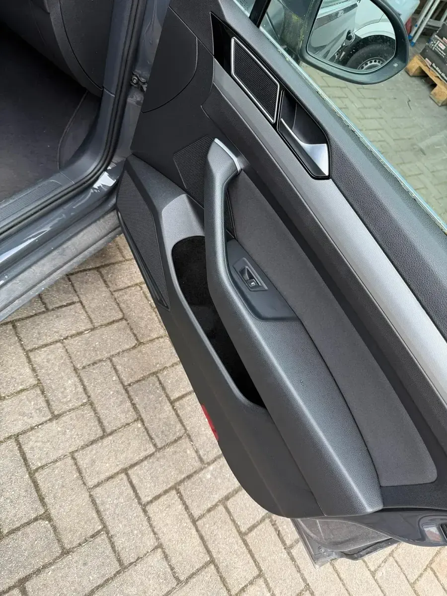 Gebraucht VW Passat 150 PS (110 kW) 2015 Grau Kombi