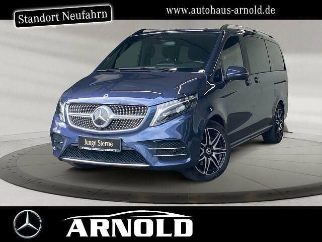 Sodalithblau Gebraucht 2024 Mercedes V300 AMG line Van / Kleinbus | 62.850 € (Superpreis) - Bild 1/4