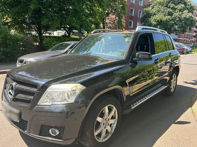 Schwarz Gebraucht 2010 Mercedes GLK350 SUV | 6.000 € (Fairer Preis) - Bild 1/4