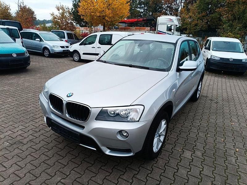 Gebraucht BMW X3 143 PS (105 kW) 2012 Silber SUV
