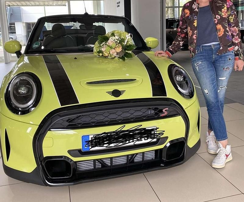 Gelb Gebraucht 2022 Mini Cooper S Cabriolet Classic Cabrio | 25.800 € (Guter Preis) - Bild 1/1