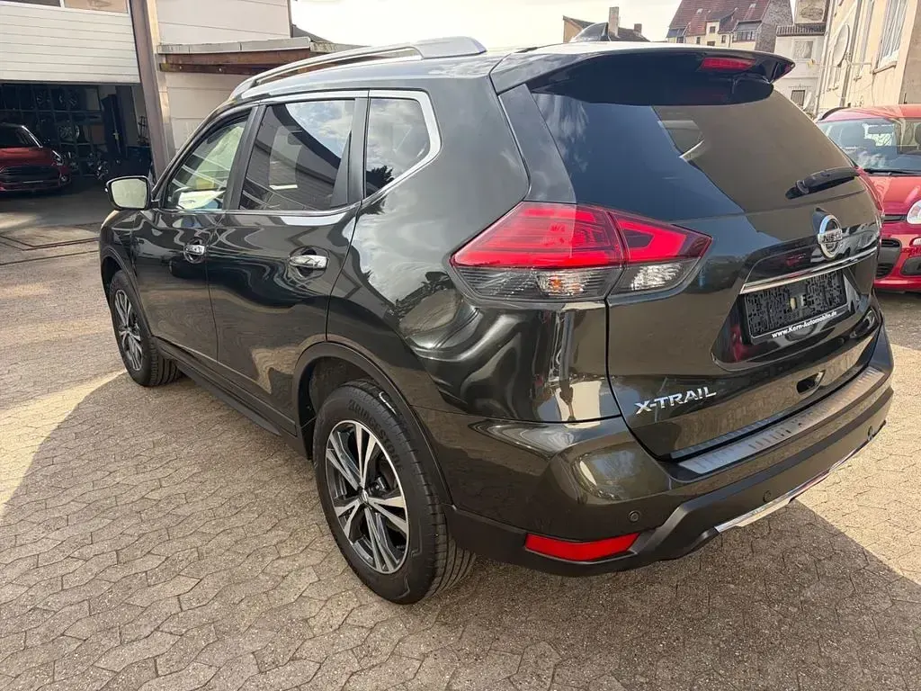 Gebraucht Nissan X-Trail 360º 150 PS (110 kW) 2019 Dark olive SUV