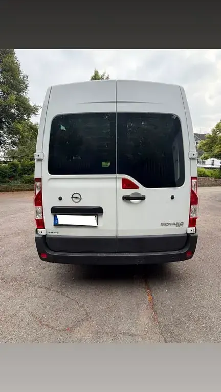 Gebraucht Opel Movano 131 PS (96 kW) 2019 Weiß Van / Kleinbus