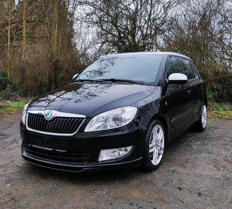 Gebraucht Skoda Fabia SportLine 105 PS (77 kW) 2011 Schwarz Limousine