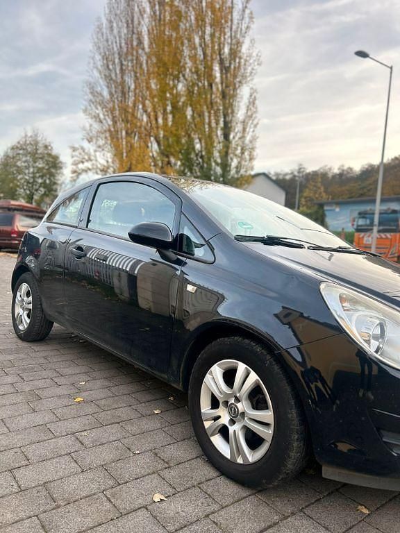 Gebraucht Opel Corsa Selection 69 PS (50 kW) 2010 Schwarz Kleinwagen