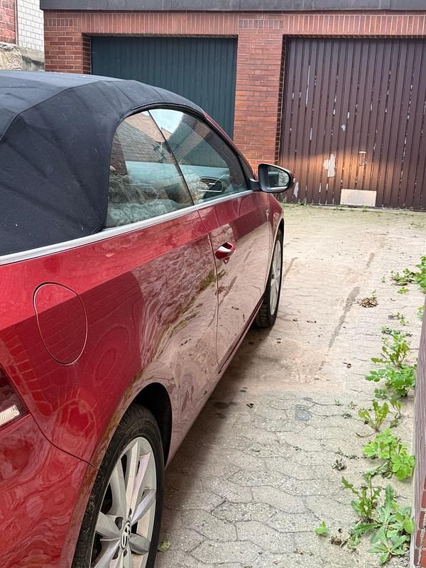 Gebraucht VW Golf Cabriolet 77 PS (56 kW) 2016 Rot Cabrio